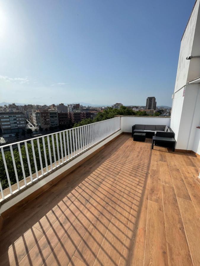 Stunning Penthouse Apartment Girona Exterior foto